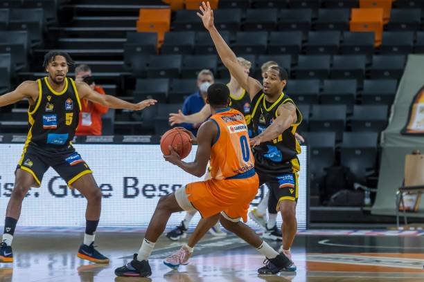 又能客串边 又能客串边